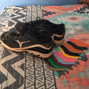 softball cleats-metal